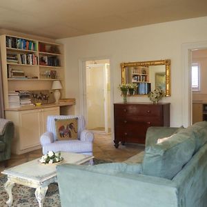Athelney Cottage Bed And Breakfast